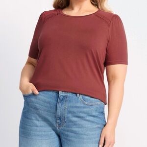 Daniel Rainn Short Sleeve Burgundy Tee